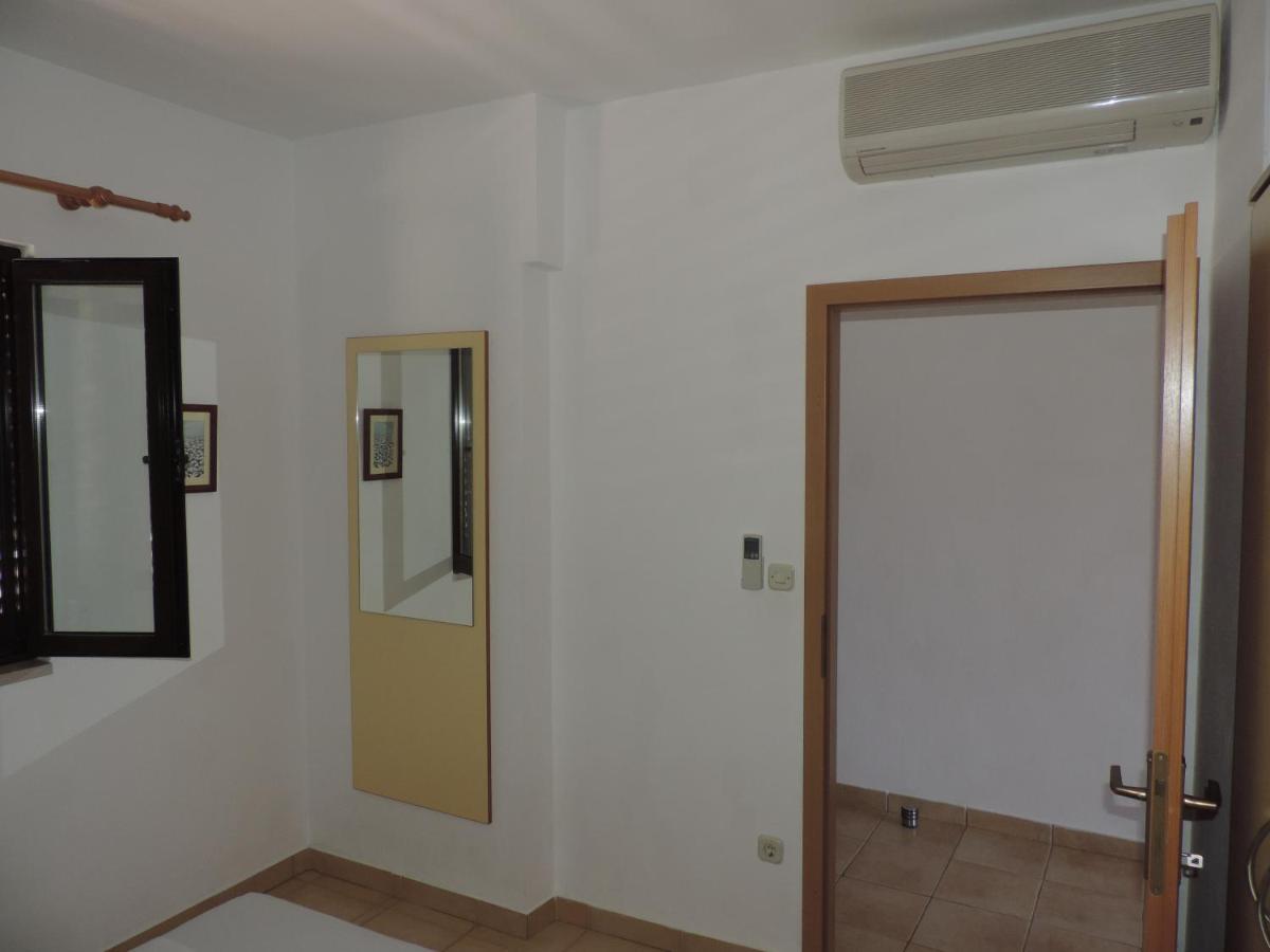 Apartmani Lavanda Pag Town Kamer foto