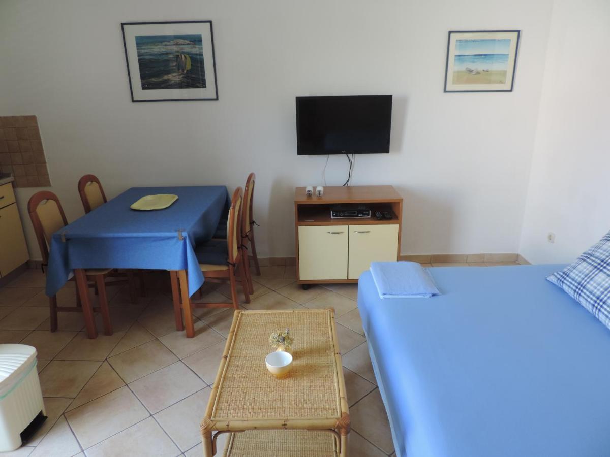Apartmani Lavanda Pag Town Kamer foto