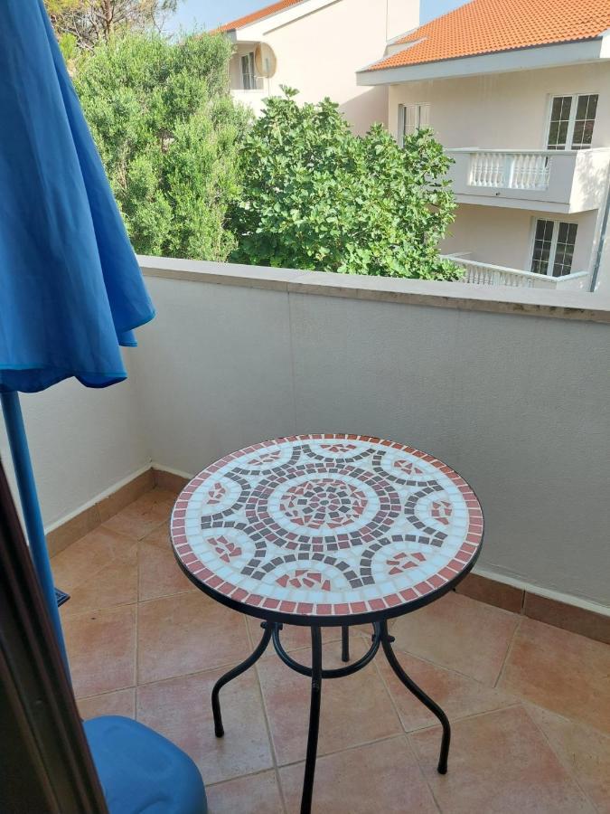Apartmani Lavanda Pag Town Buitenkant foto